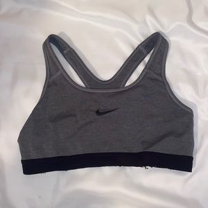 Nike Pro Sports Bra